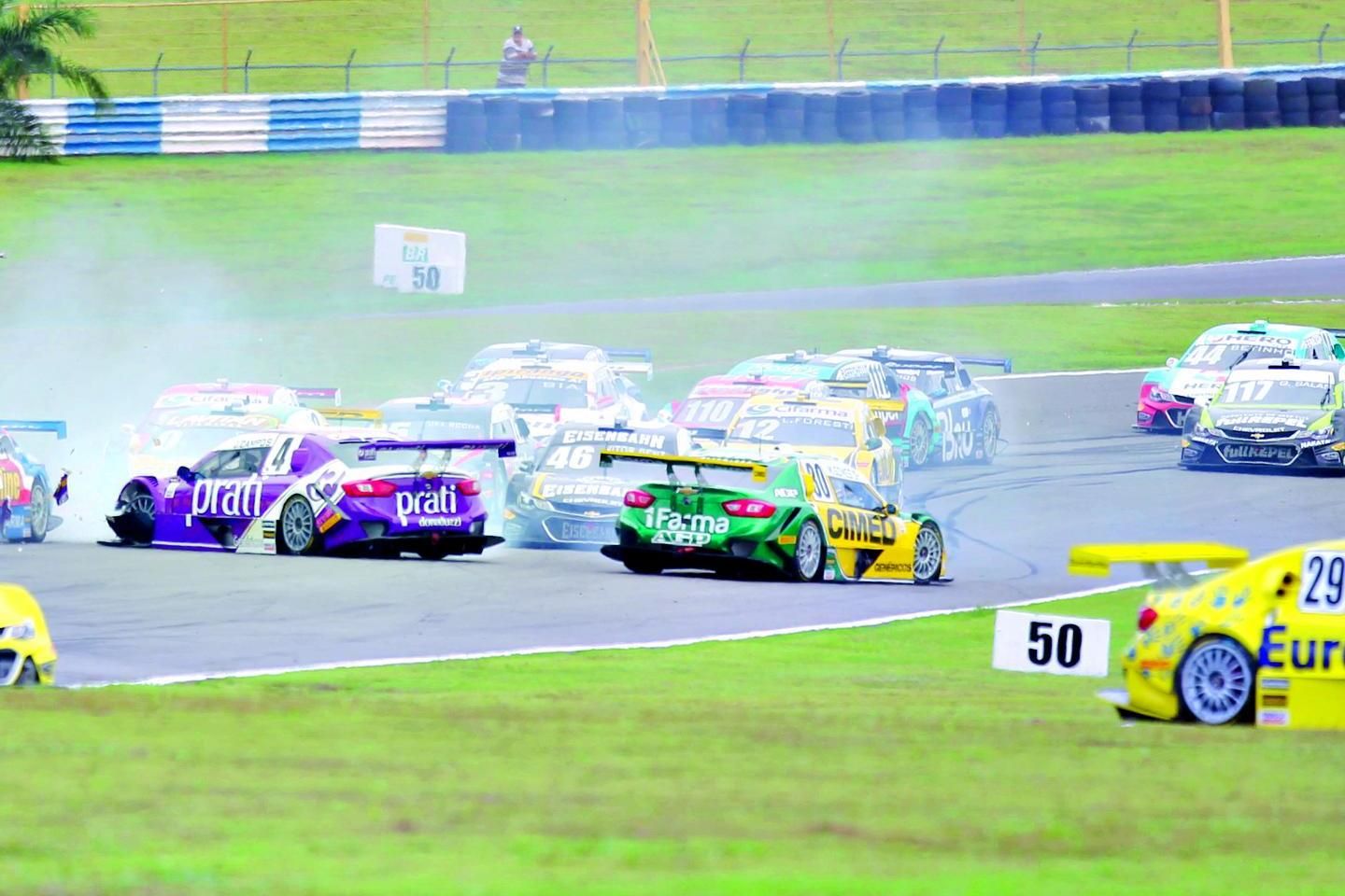 Stock Car antecipa data da etapa de Curitiba em uma semana