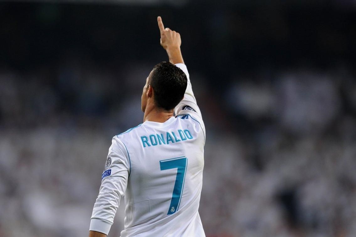 Vini Jr é eleito melhor jogador do Real Madrid em novembro em votação  popular, futebol espanhol