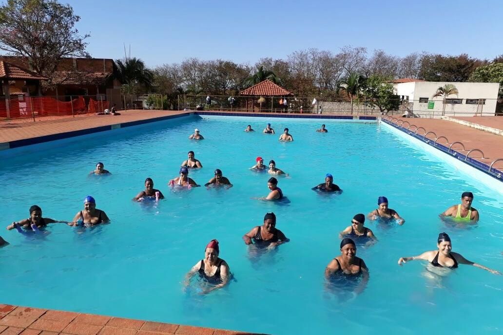 Atenção trabalhadores para os horários do Clube de Campo e da Sede na  Semana Santa