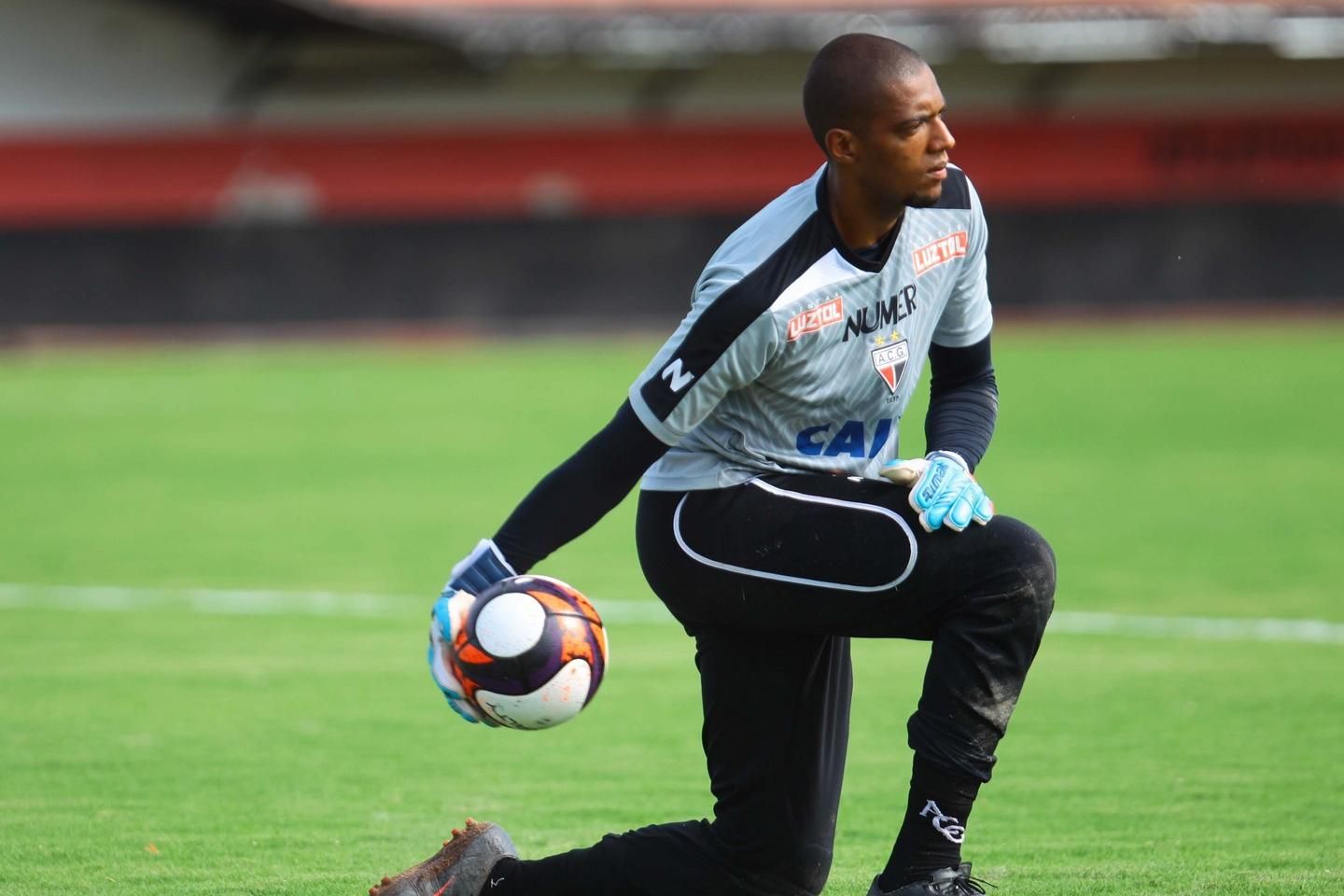 Em busca de equilíbrio, Sport pode igualar sua maior sequência de jogos  marcando gols na Série B, sport