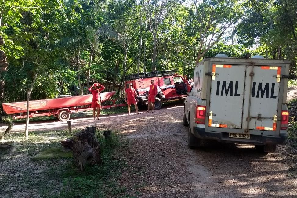 Bebê morre após se afogar em piscina enquanto a mãe estendia roupas, diz  Corpo de Bombeiros, Goiás