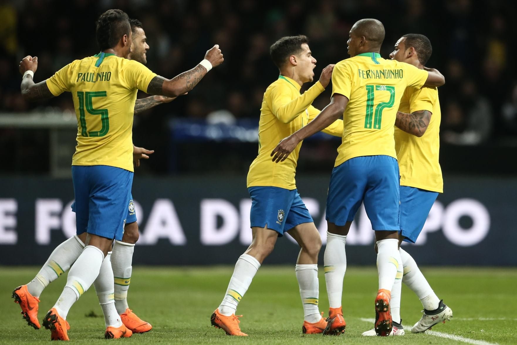 Brasil segue no topo do ranking da Fifa após Copa do Mundo; Argentina sobe  para o 2º lugar