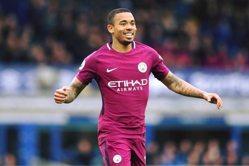 Empate com Liverpool não ajuda Manchester City na busca pelo título, diz  Gabriel Jesus