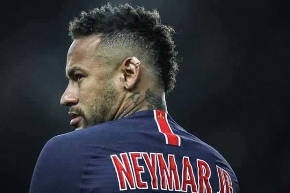 A grande chance de Neymar, enfim, ser o melhor do mundo e virar um 'cara  legal
