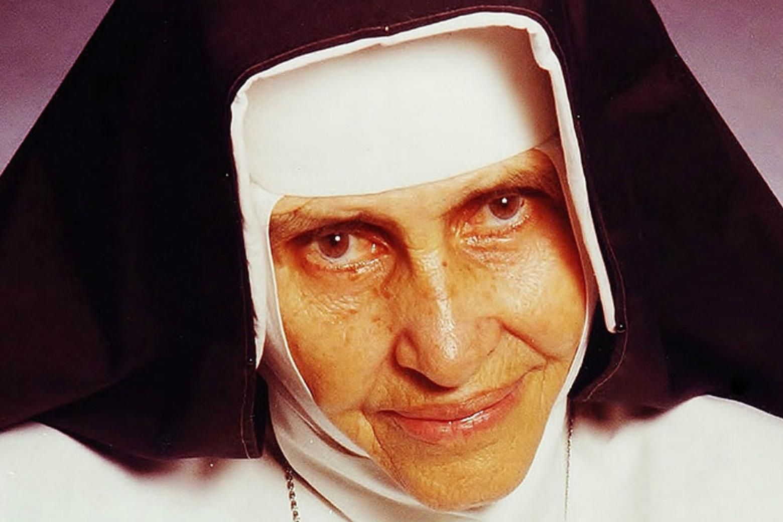 Vaticano reconhece milagre e Irmã Dulce será proclamada santa