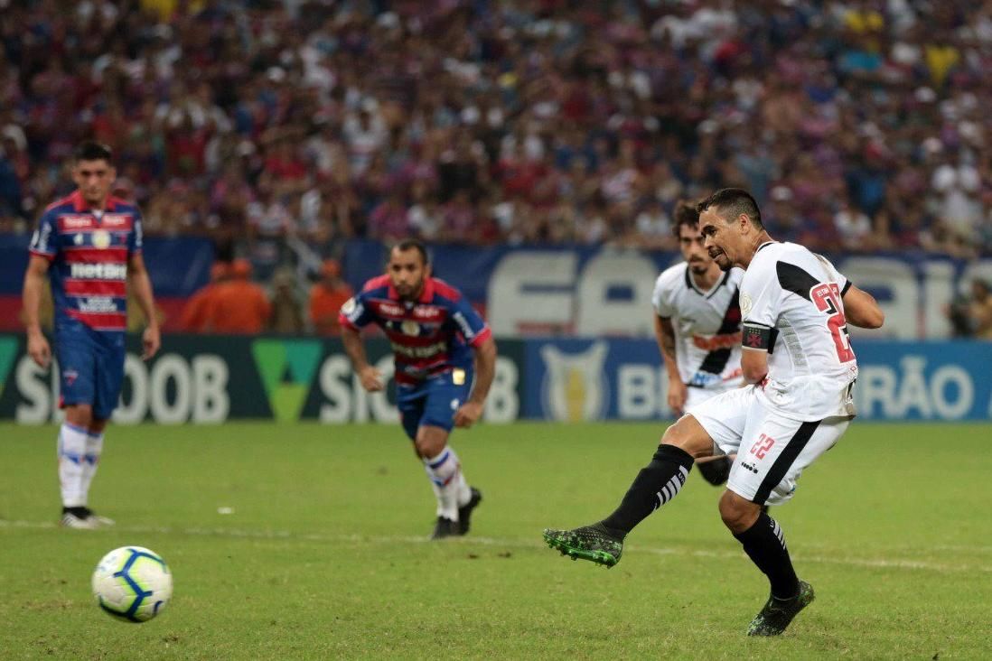 Vasco e Sport fazem jogo 'pegado' e ficam no empate no Maracanã