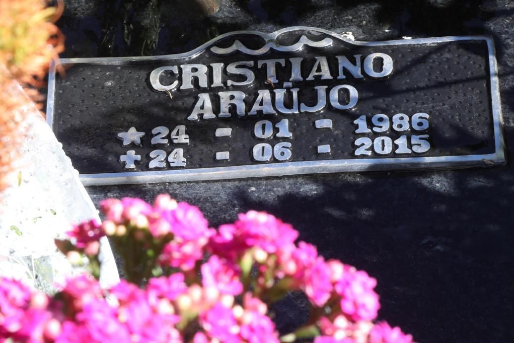 Mortes de Cristiano Araújo e de Allana Moraes completam quatro