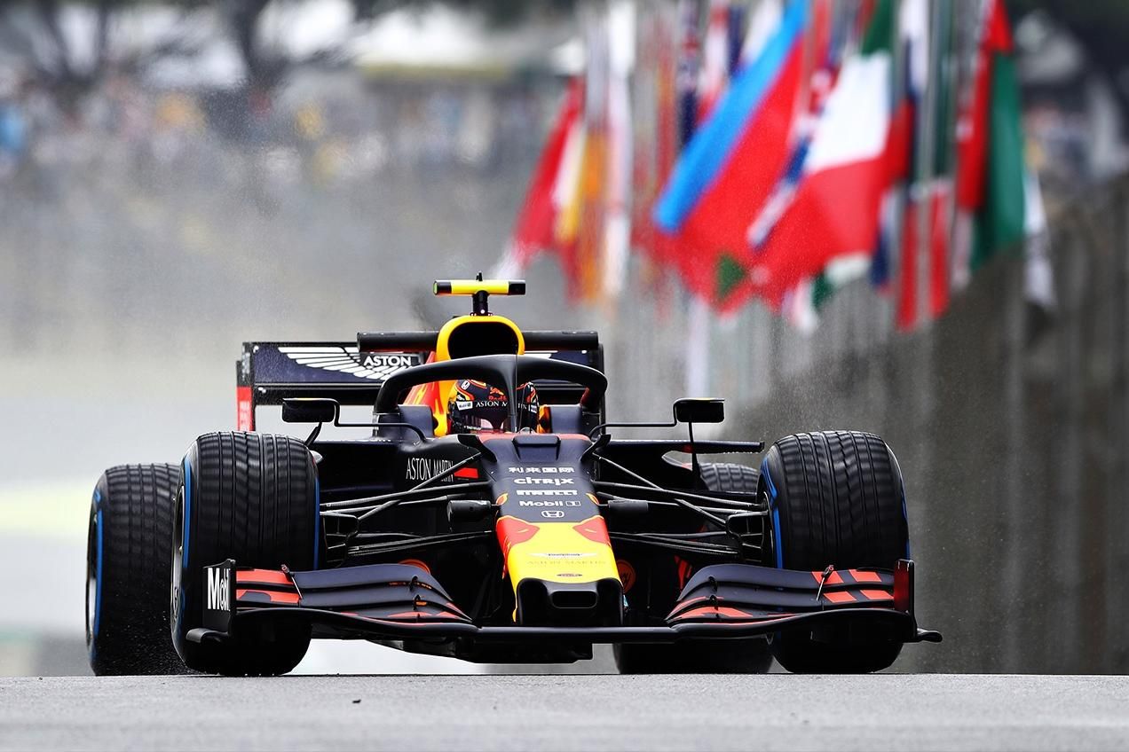 Lance Stroll bate forte e treino do GP de Singapura é interrompido