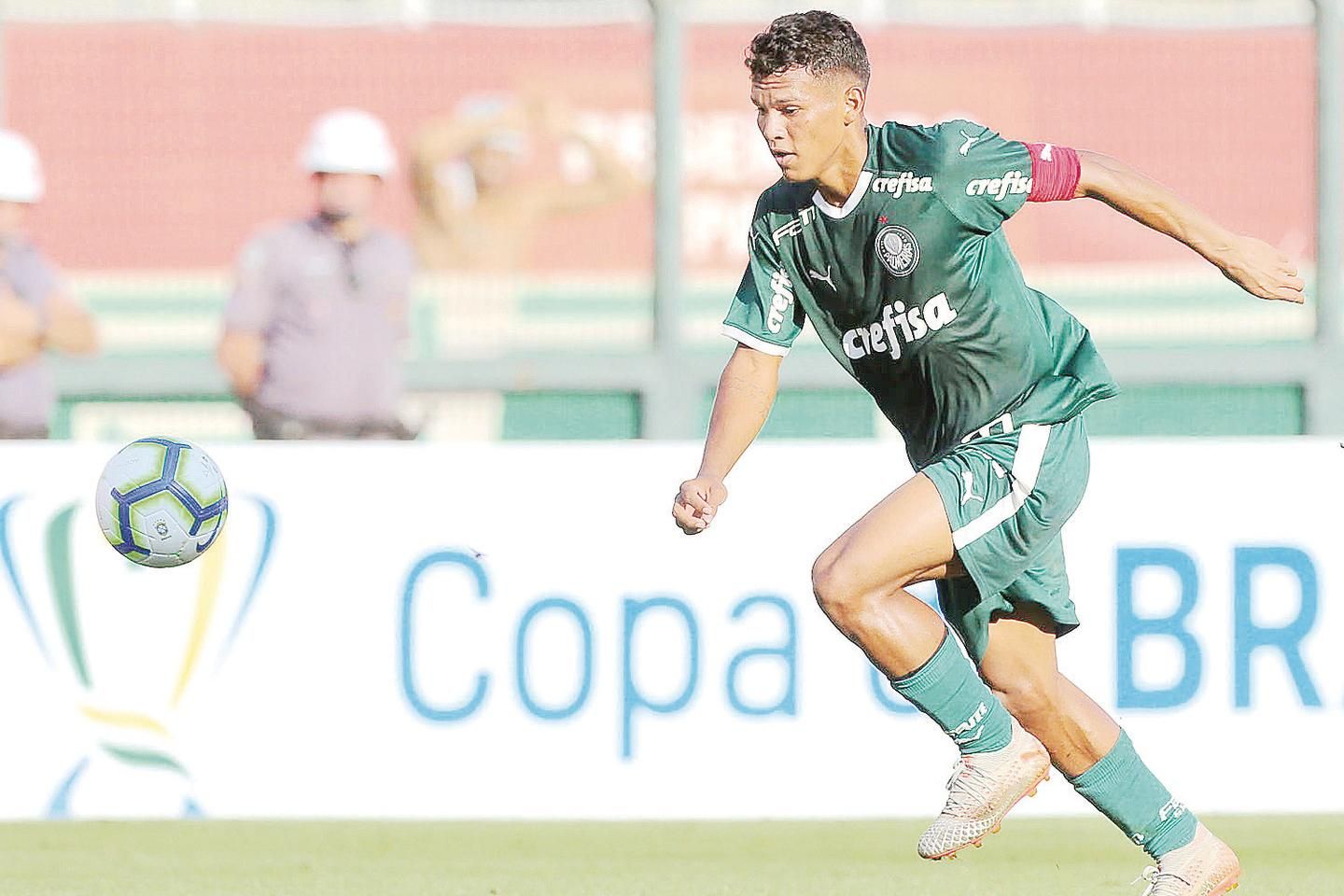 Endrick rende R$ 13 milhões ao Palmeiras com gol na Copa