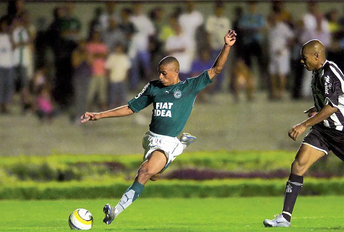 Venda de Michael é a maior da história do Goiás