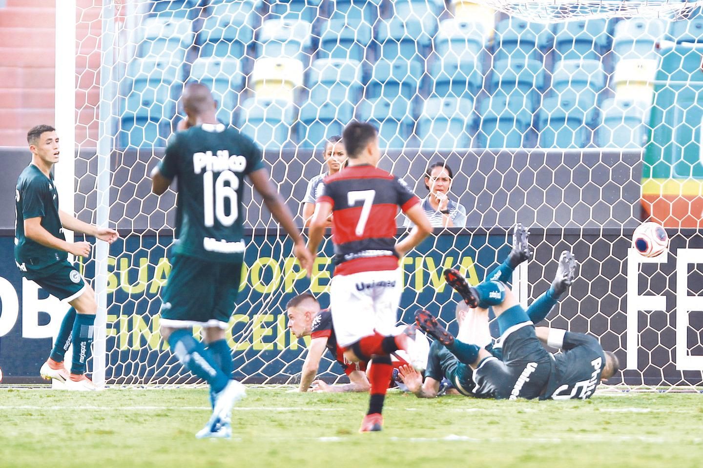 Goleiro do Athletico é herói na conquista do ouro no futebol dos Jogos Pan- Americanos - Bem Paraná