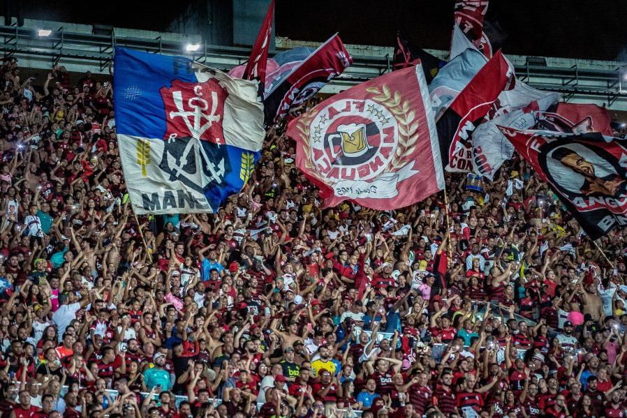 r aluga estádio para bater recorde de maior partida de futebol do  Brasil, Esporte