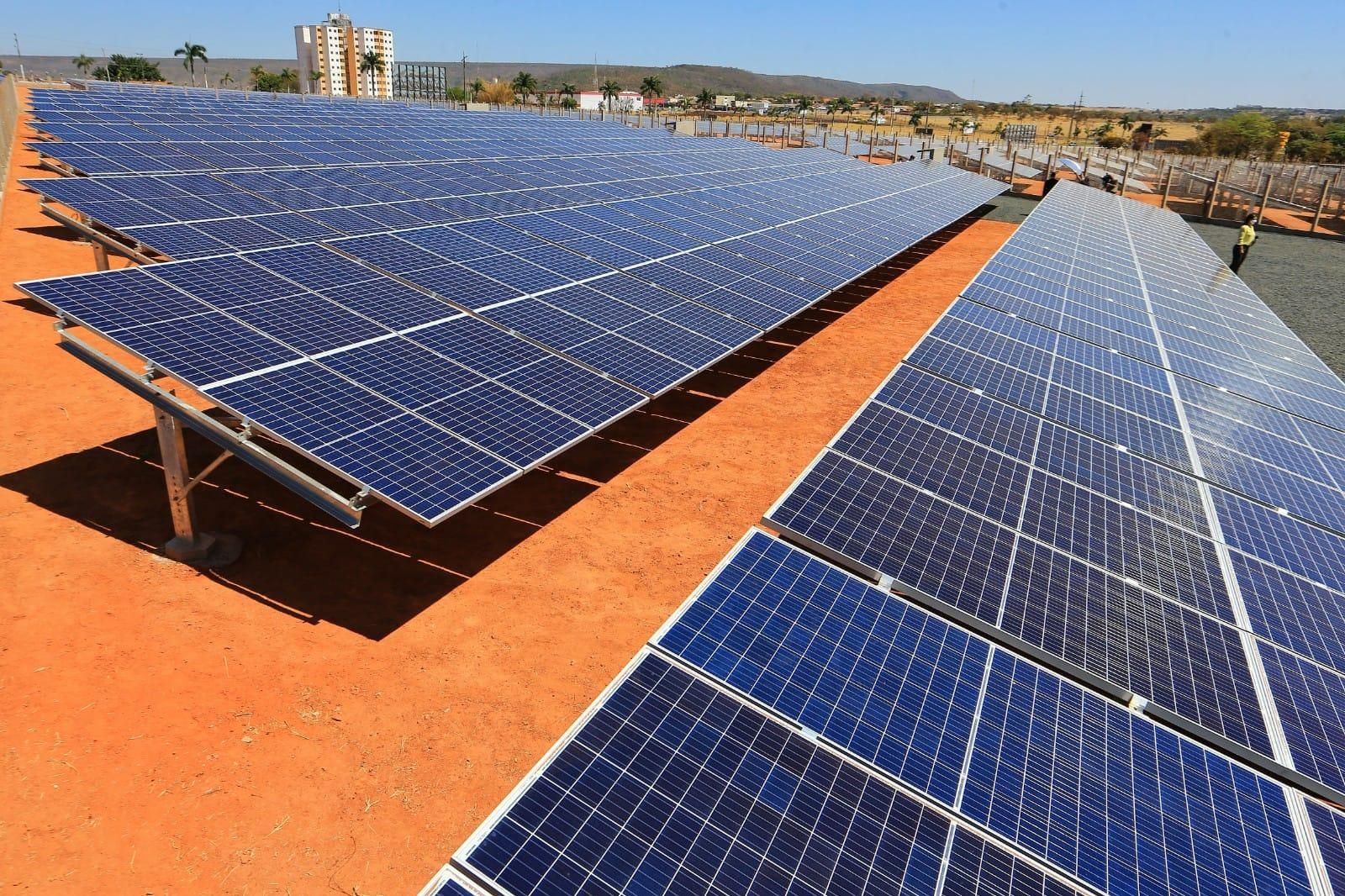 Shell Energy Brasil investirá R$ 7 bilhões em usinas solares em
