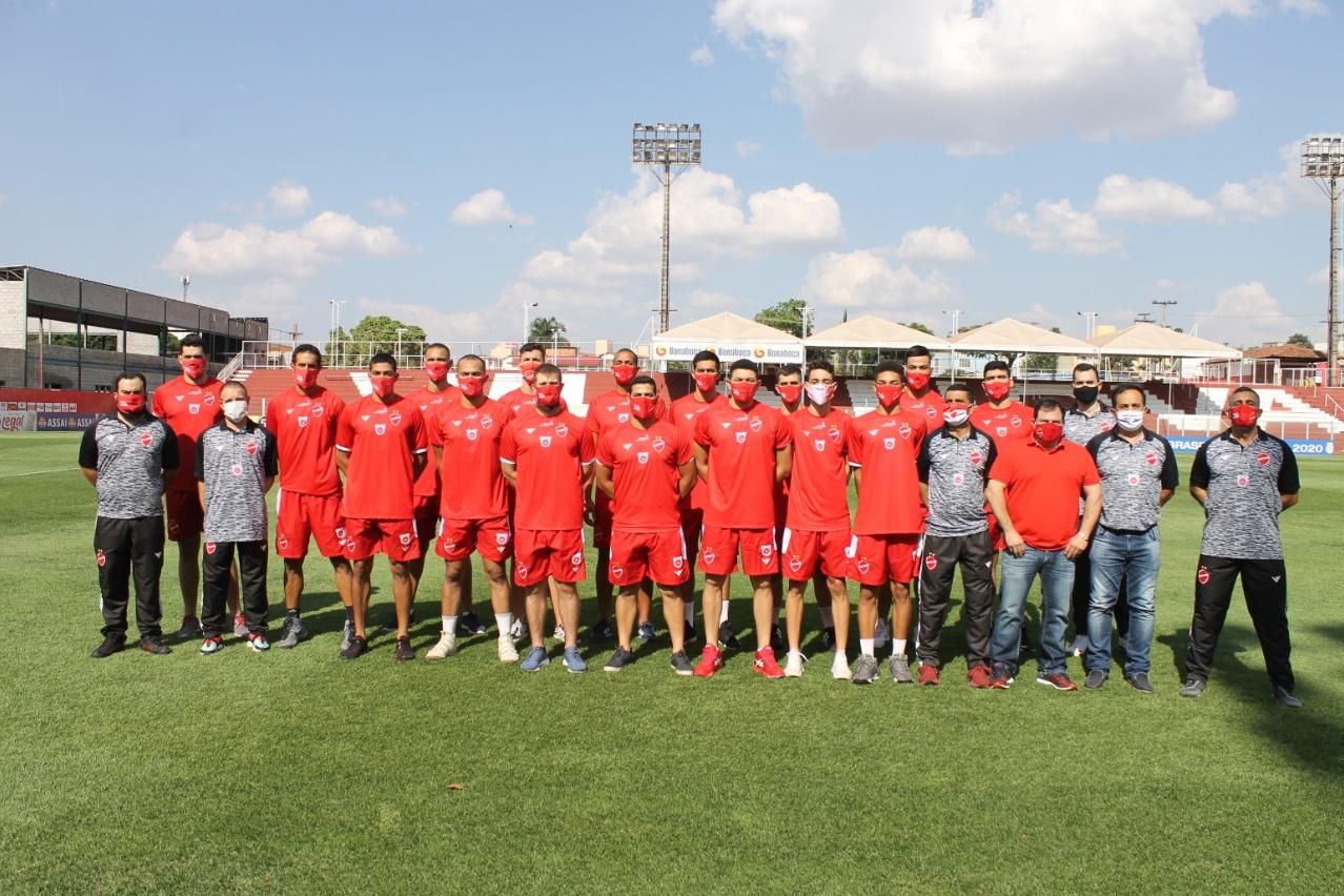 Vila Nova inicia jornada final por troféu inédito