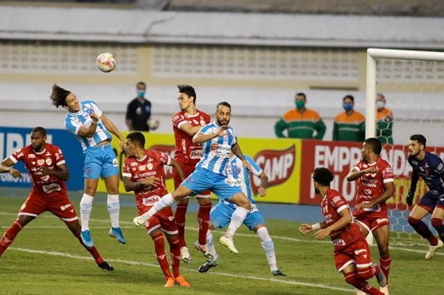 Fora de casa, Palmeiras empata com Ferroviária no primeiro jogo da