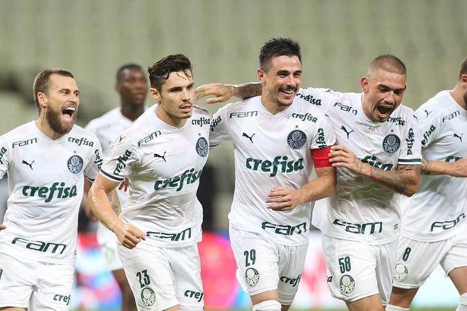 Palmeiras massacra São Paulo e conquista o Paulista pela 24ª vez