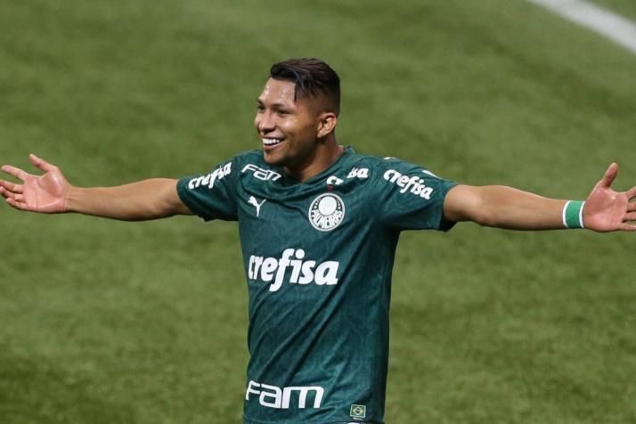 Palmeiras perde para o Corinthians em primeiro jogo da semifinal