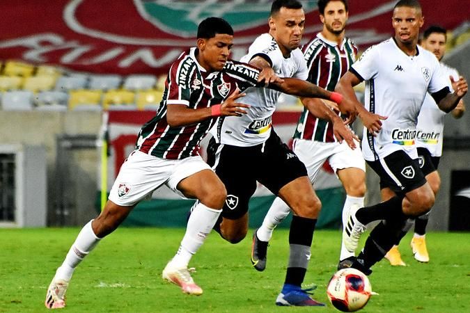 Os caminhos de Flamengo e Fluminense na perseguição ao líder Palmeiras