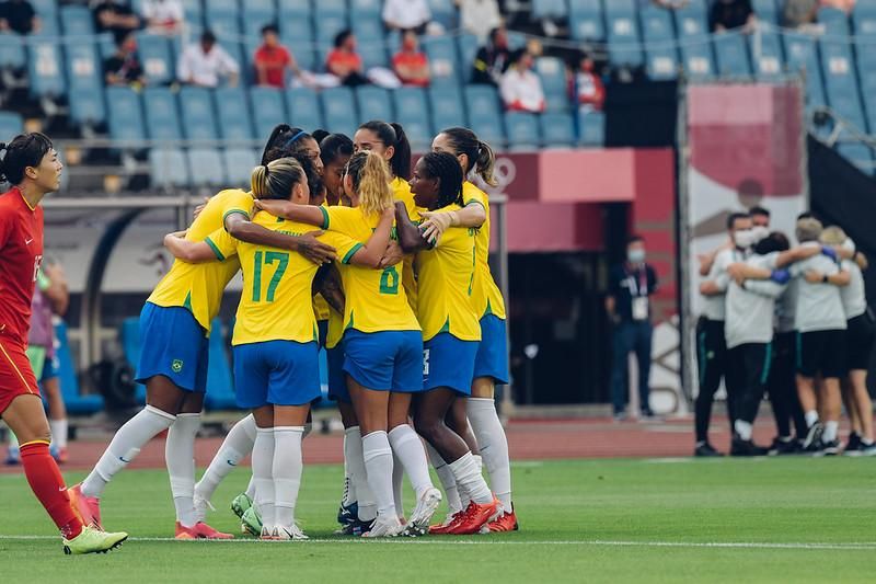 Jogos Olímpicos_Seleção Feminina: Brasil x China. Debinha,…