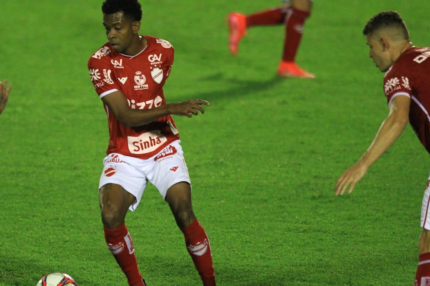 Organizada do Botafogo cobra reação e tem conversa com jogadores