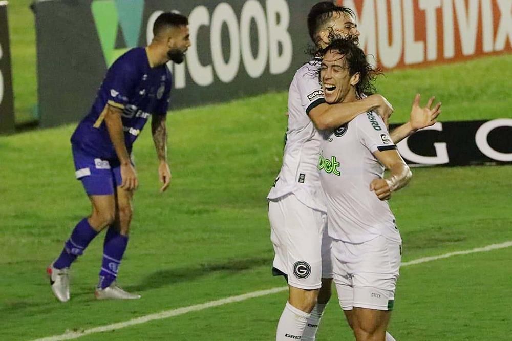 Sport goleia Londrina e sobe para a vice-liderança da Série B
