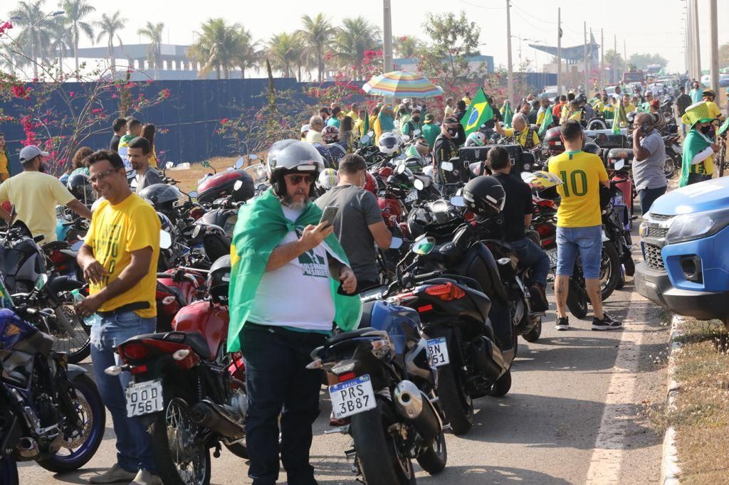 Figueiredo pede manifestação de Bolsonaro, mas ressalta que