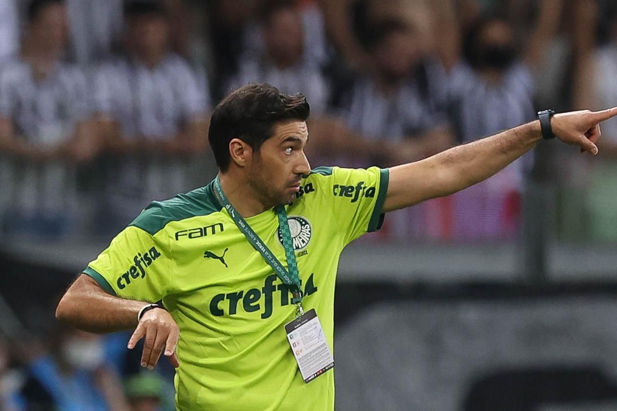 Crias da base ganham espaço com Abel Ferreira no Palmeiras