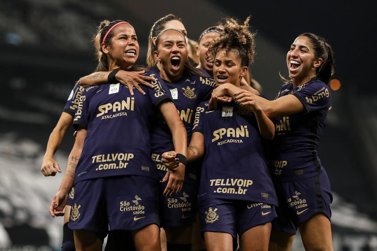 Pelo Paulista de vôlei feminino, times de base do Corinthians garantem  vitórias contra o São José dos Campos