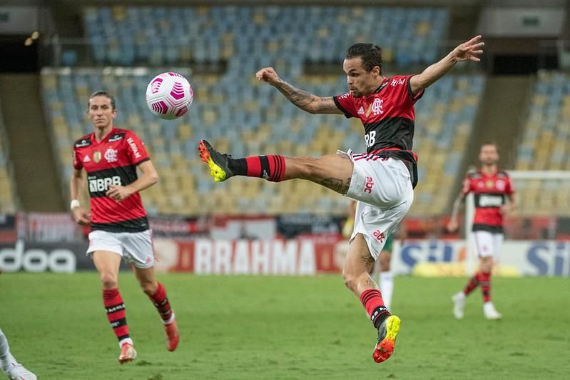 FLAMENGO X RB BRAGANTINO AO VIVO - BRASILEIRÃO 2022 DIRETO DO MARACANÃ -  TRANSMISSÃO AO VIVO 