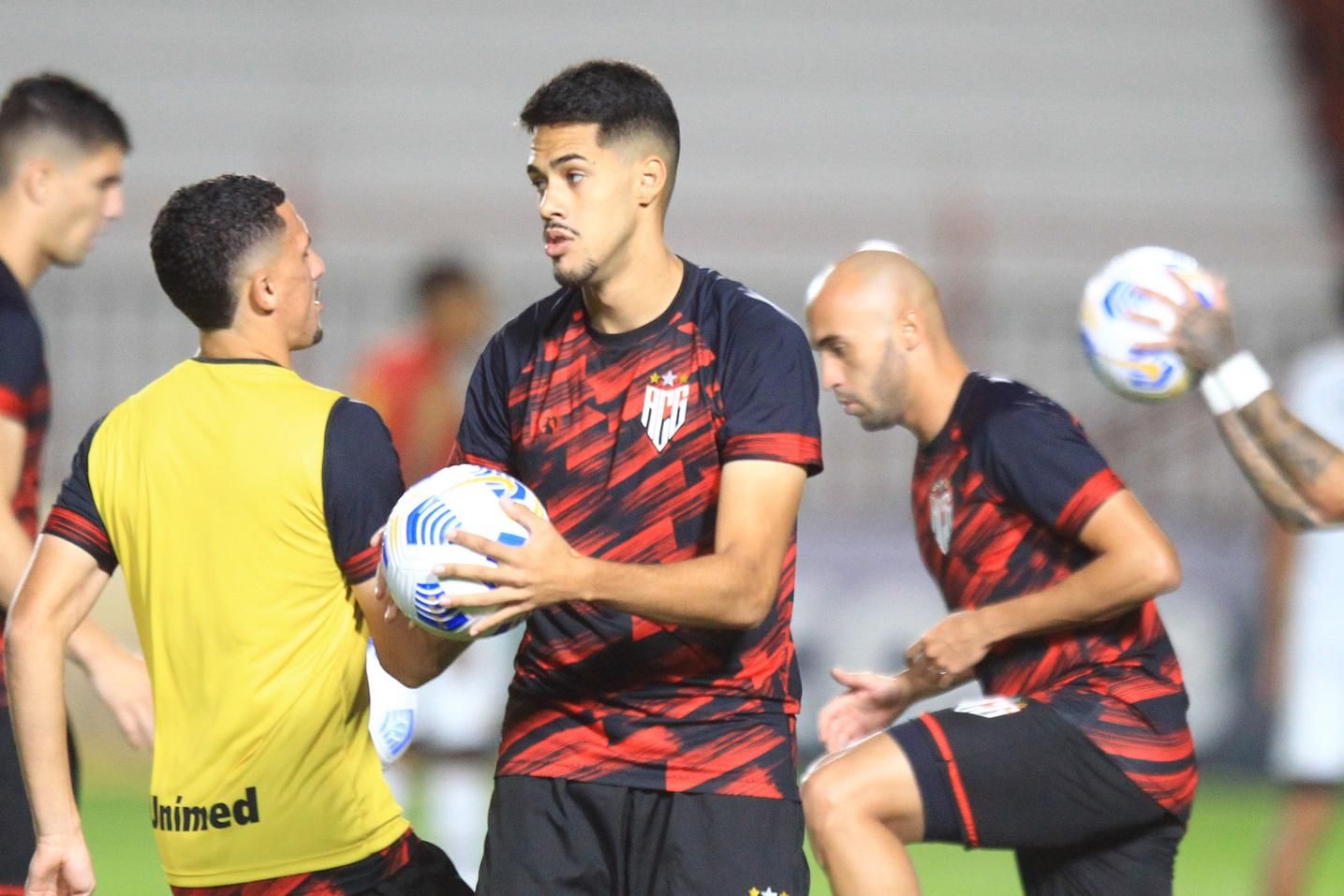 Em confronto direto na parte de cima da tabela, Atlético-MG recebe