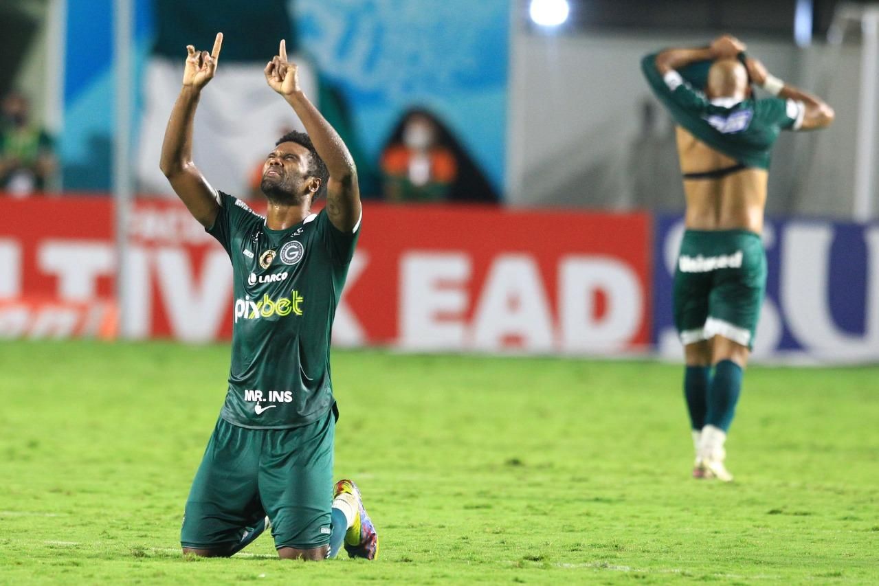 Coritiba entra no top 10 de times que mais demoraram para vencer