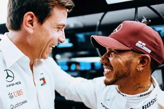 Ocon e Alonso celebram desempenho nos treinos e esperam GP