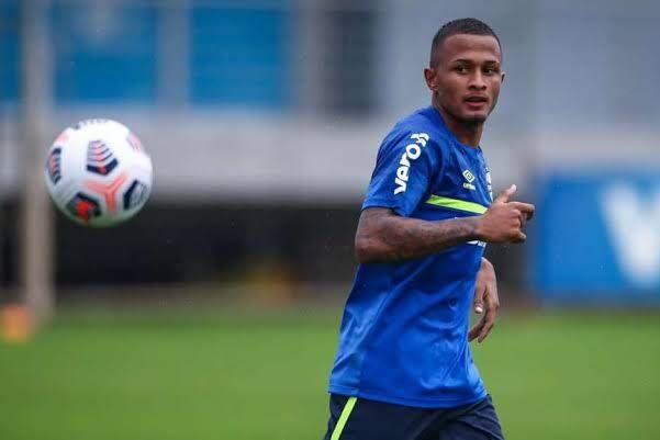 Grêmio acerta saída do atacante Wesley para time da Série A