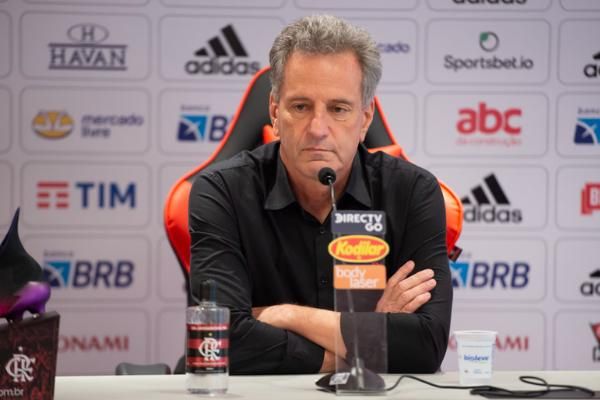 Diretor do Flamengo revela tentativa de alteração do horário do