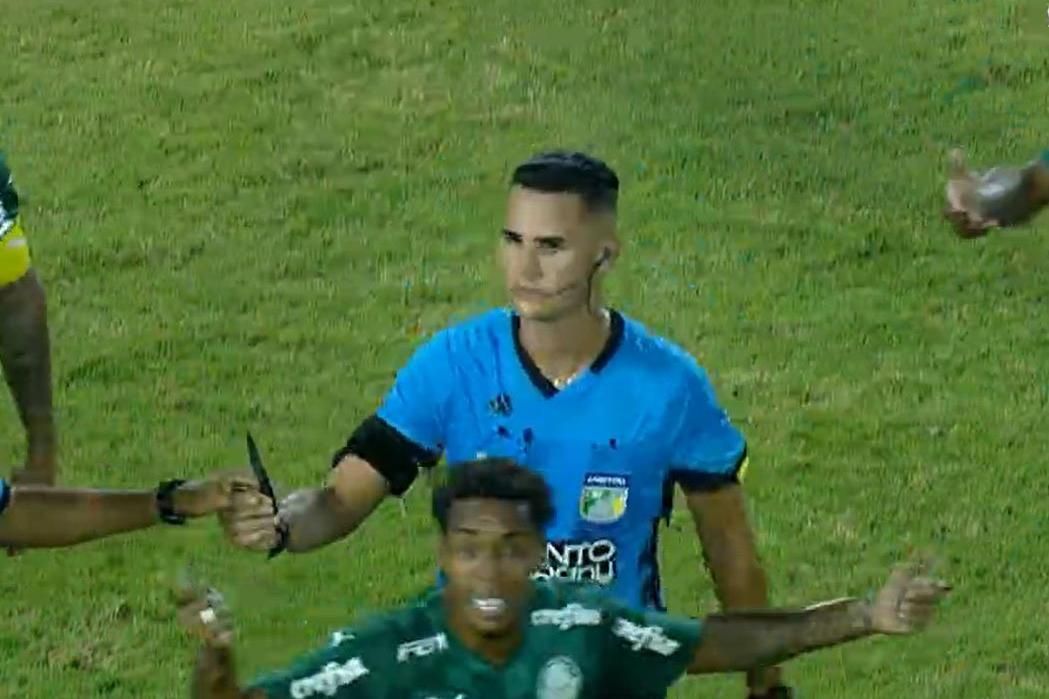 Sub-20 do Botafogo perde o 1º jogo das quartas e agora decide vaga