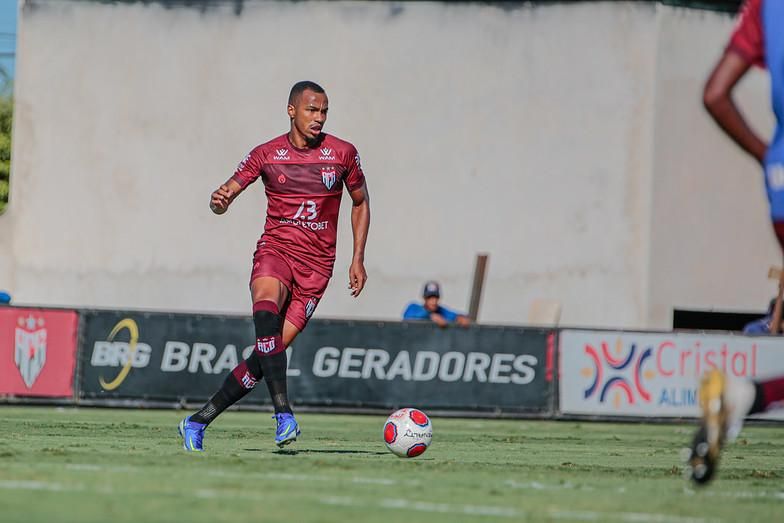 Marlon Freitas valoriza bom momento no Atlético-GO: 'estou muito