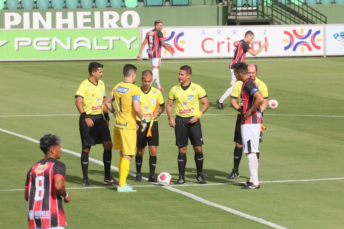 Rafael Rodrigo Klein apita jogo Athletico-PR x Bahia pelo Campeonato  Brasileiro - PRADO AGORA