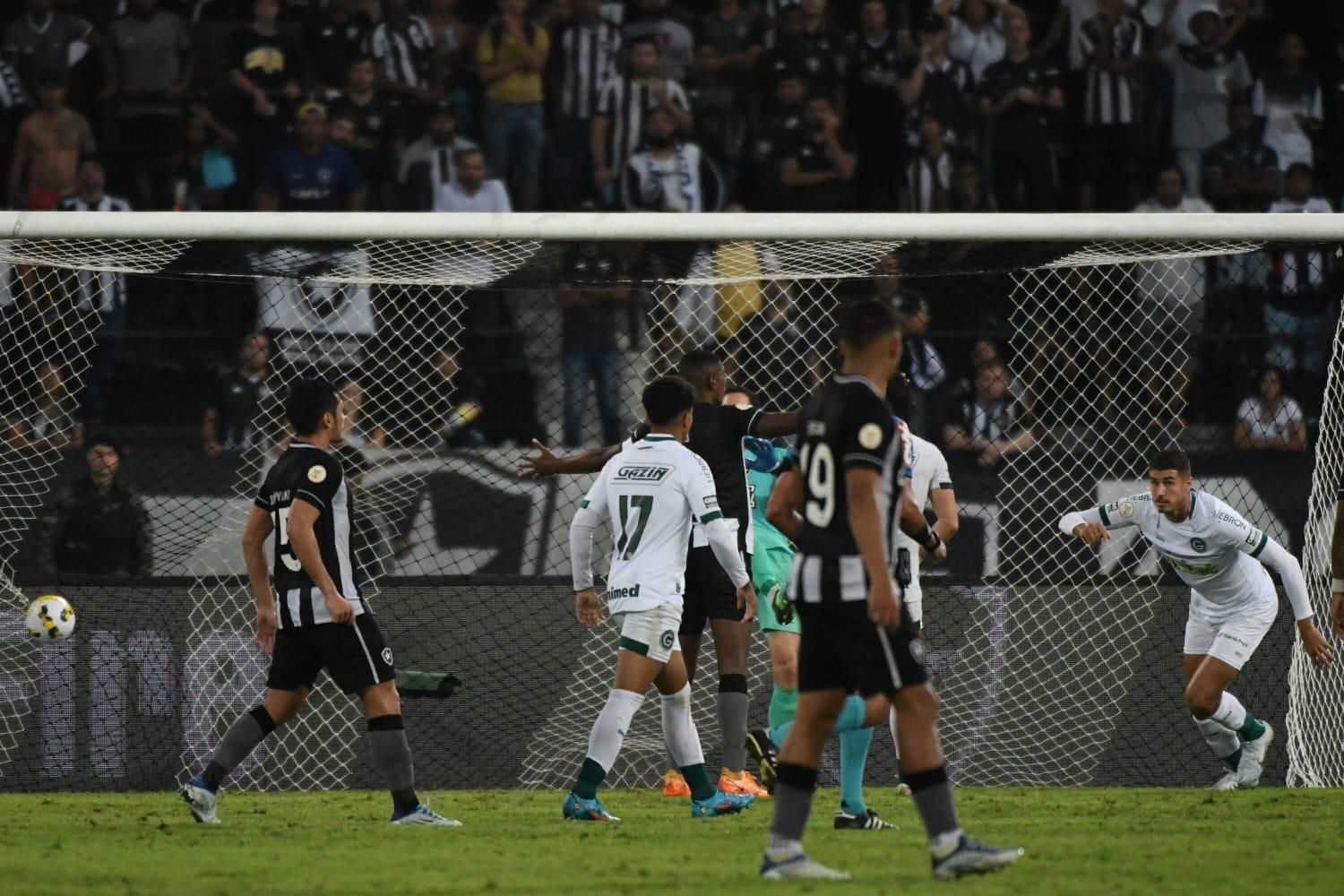 Análise Pós-Jogo: Botafogo 1 x 1 Goiás