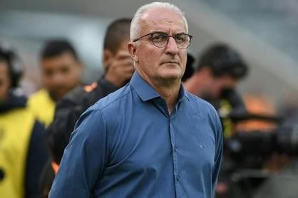 Dorival pede homens de confiança à CBF após Diniz ficar sozinho