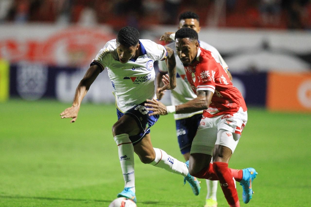Bahia encara maratona de seis jogos em 20 dias sob pressão pós-goleadas