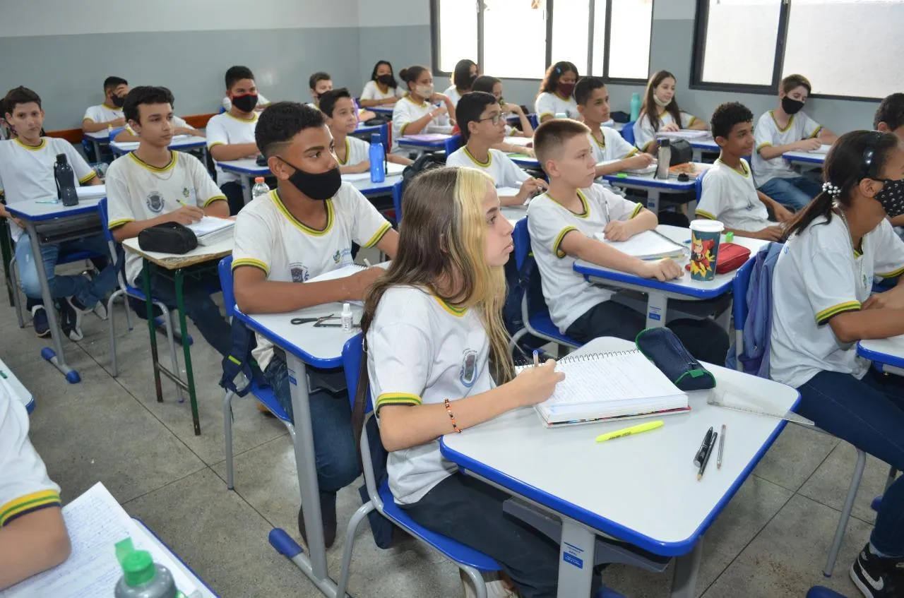 Mais de meio milhão de estudantes retornam às aulas nas escolas estaduais  de Goiás nesta terça-feira | O Popular