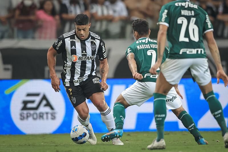 Palmeiras e Grêmio abrem a série de jogos que valem títulos e vaga