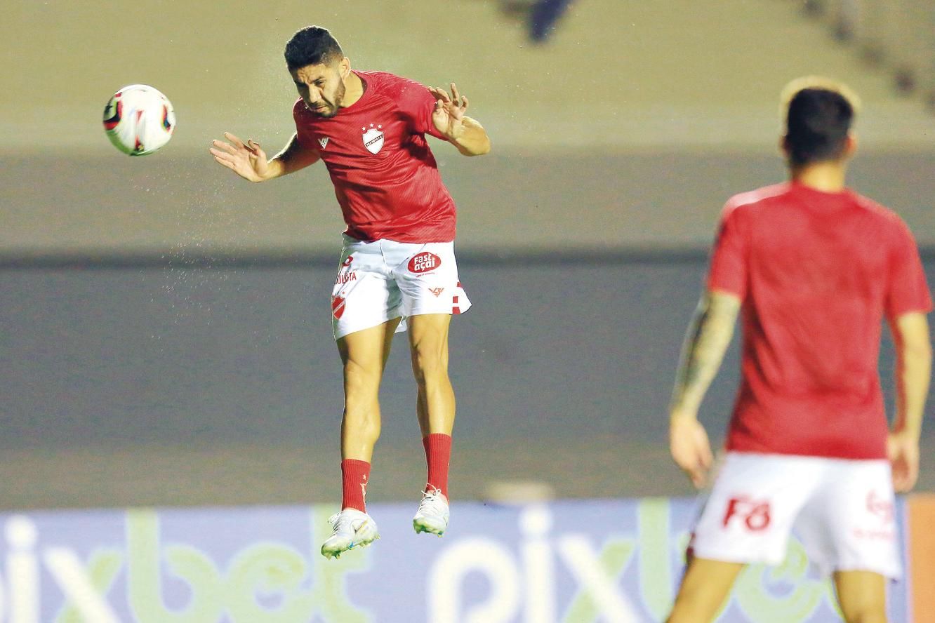 Algumas reações de torcedores do Vila Nova após a derrota para o ABC, no  último Sábado. : r/futebol