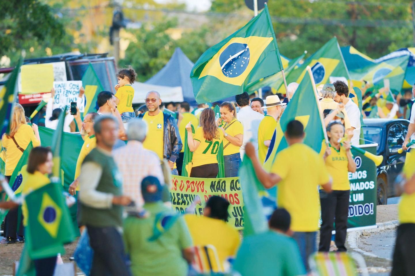 Não vamos parar': a reação de grupos bolsonaristas nas redes ao