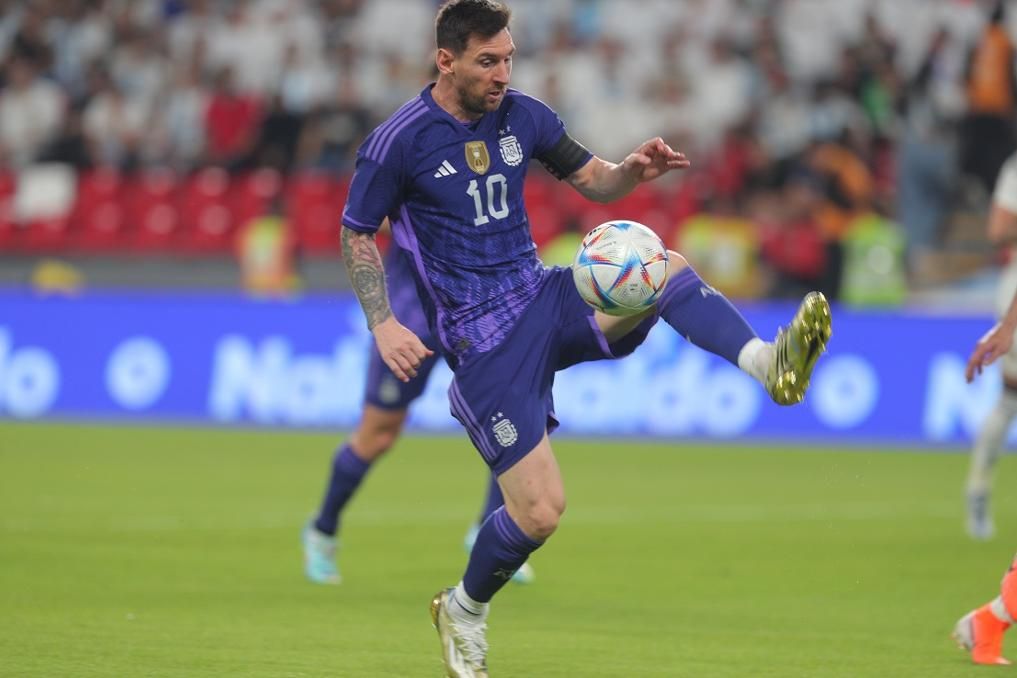 Argentina começa a caminhada rumo ao tricampeonato no Catar