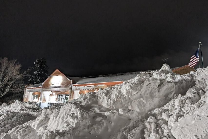 Tempestade de neve deixa mais de 20 mortos e milhares sem energia nos EUA