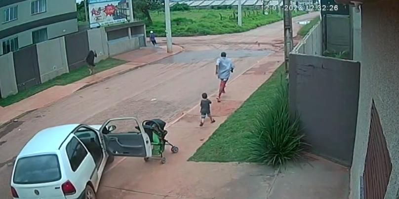 Família de criança autista denuncia que foi expulsa de parque aquático por  levar lanche para o filho - Portal 6