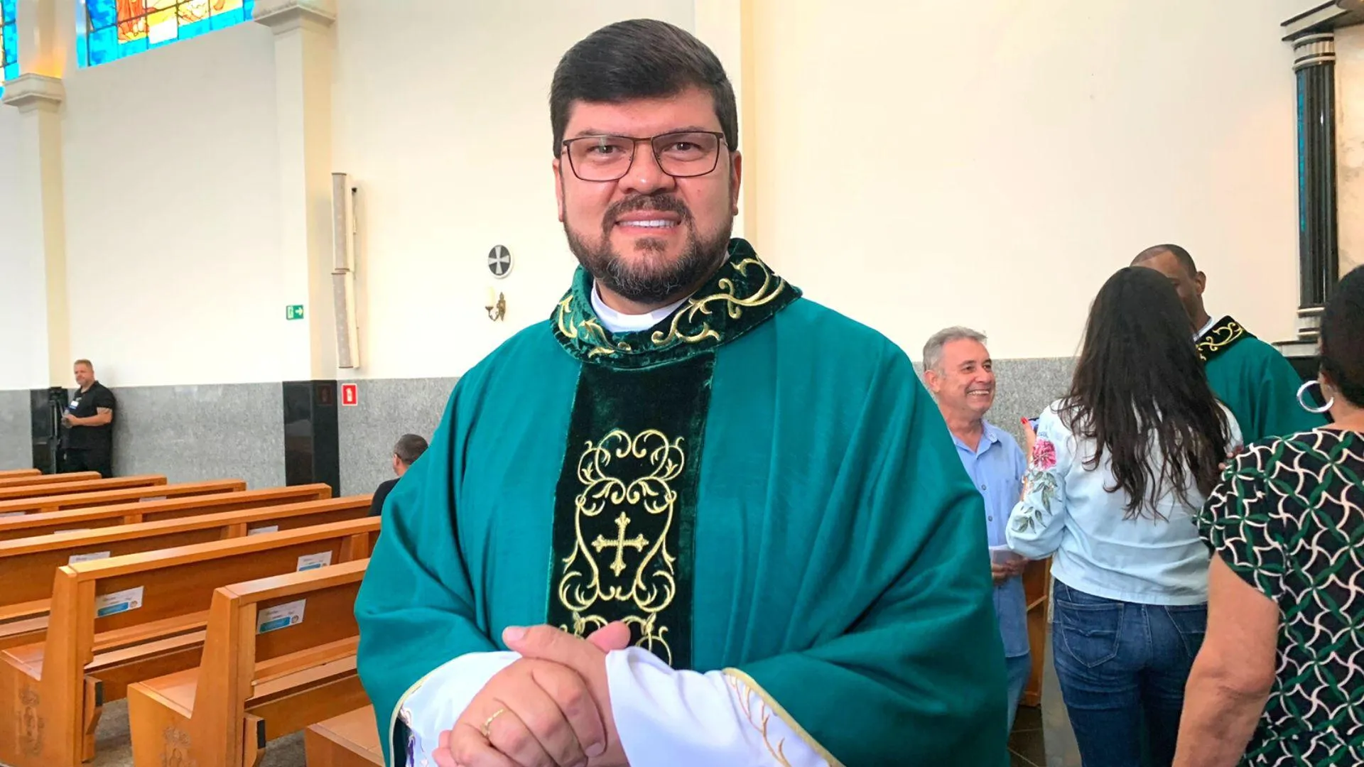 Padre Marco Aurélio é o novo reitor do Santuário Basílica de Trindade e  presidente da Afipe | O Popular