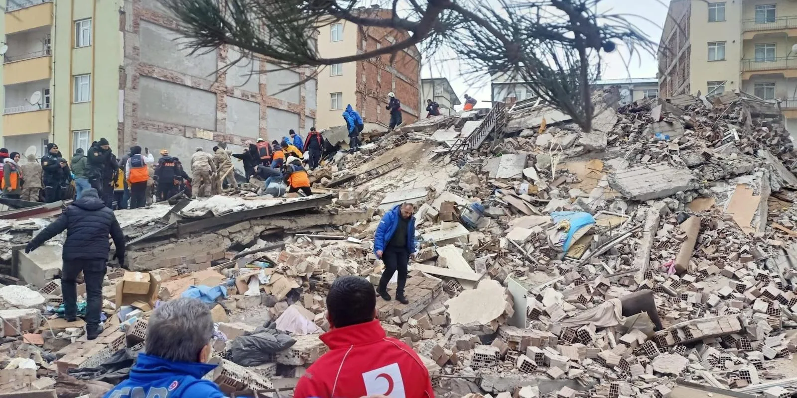 Final da Champions League: Turquia recebe jogo após terremoto e eleição  difícil