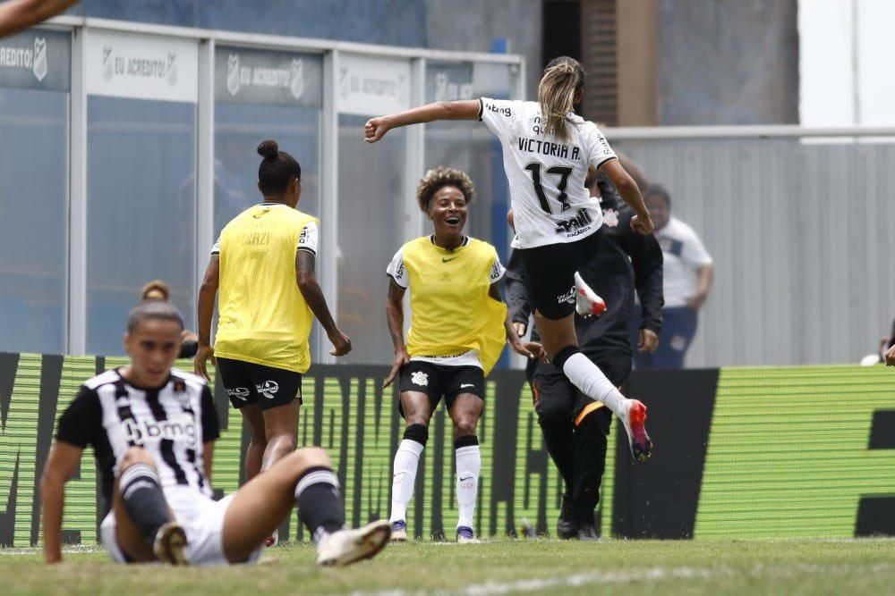 Corinthians e Inter jogam a final do Brasileiro Feminino